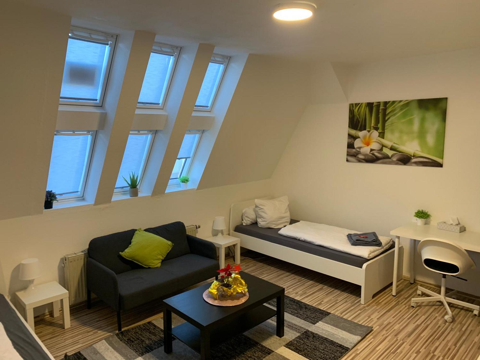 Cityapartment Platinum-Zentrum Mit Parkplatz Bielefeld Exteriör bild